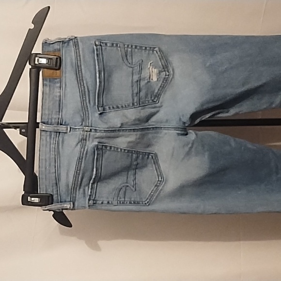 American Eagle Outfitters Light Blue Distressed Skinny Jeans - Picture 4 of 7